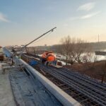 05.02.2024 Montaż desek gzymsowych1