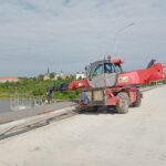 09.05.2025 Czyszczenie spodu chodnika1