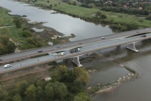 Widok na obiekt mostowy (35)