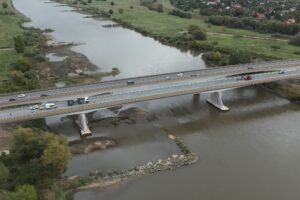 Widok na obiekt mostowy (38)