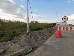 08.10.2025 Rozbiórka krawężnika betonowego